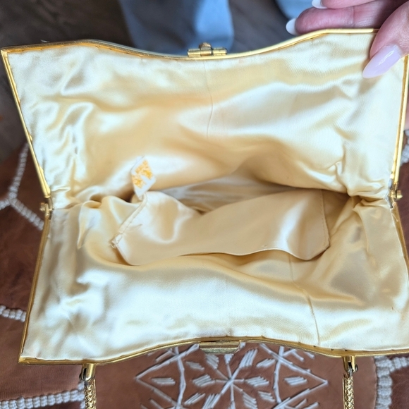 Vintage beaded bag by debbie - Picture 4 of 8